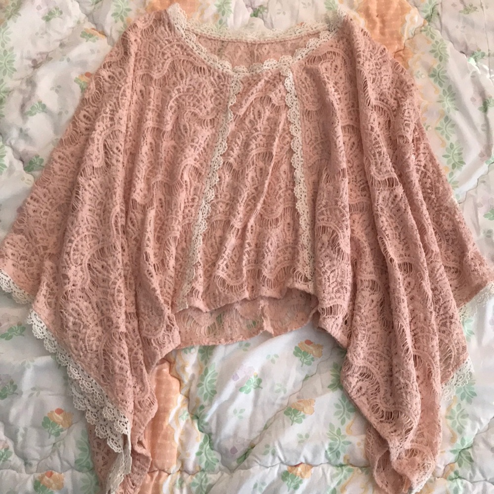 Lace crop top
